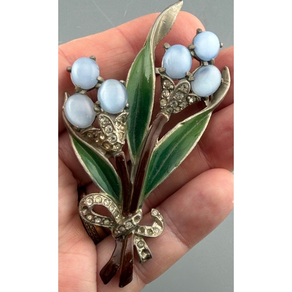 Vintage Coro Floral Brooch Gene Verrecchio Blue Moonstone Glass Stones READ